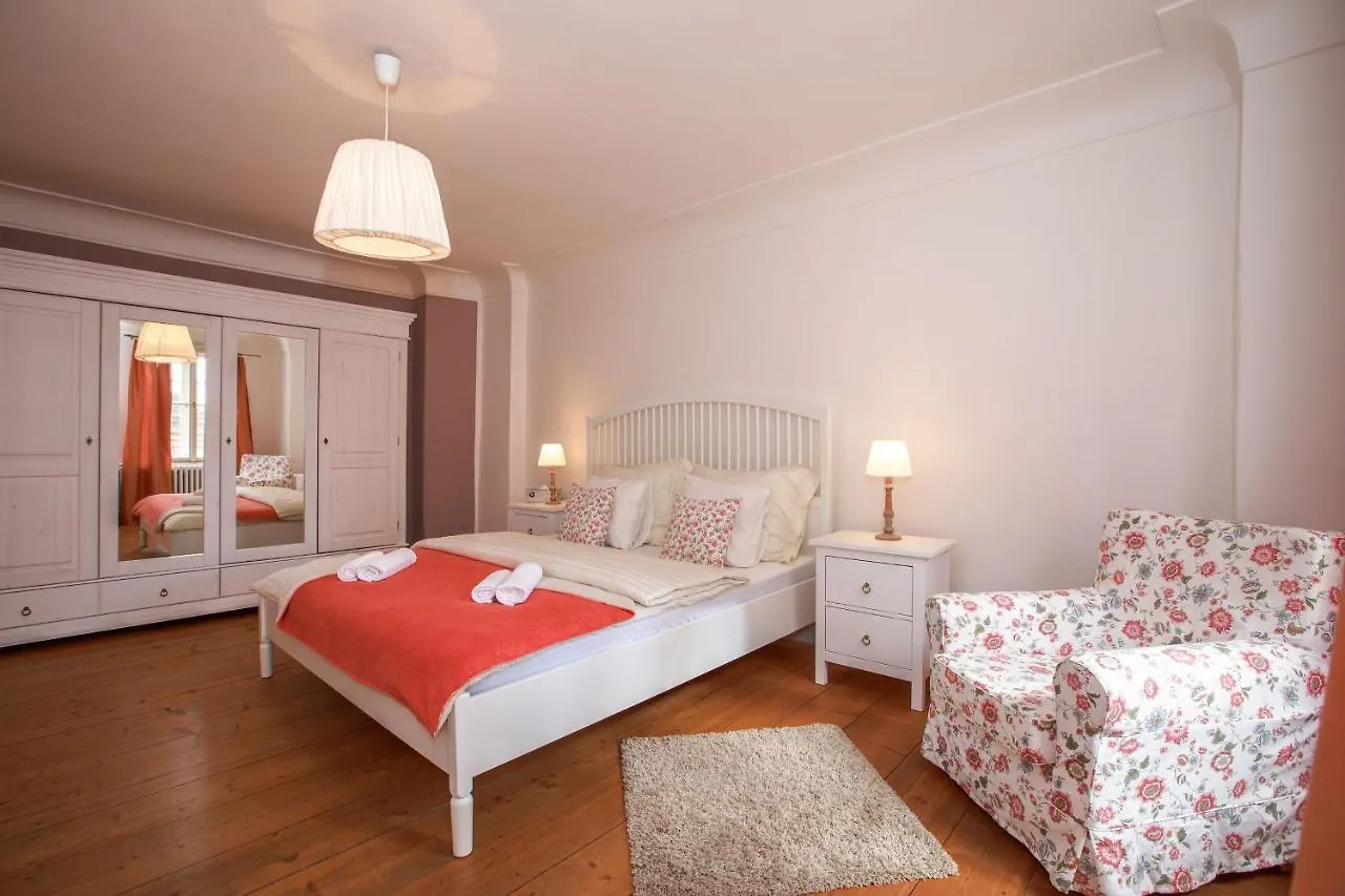 Royal View Apartments Prag